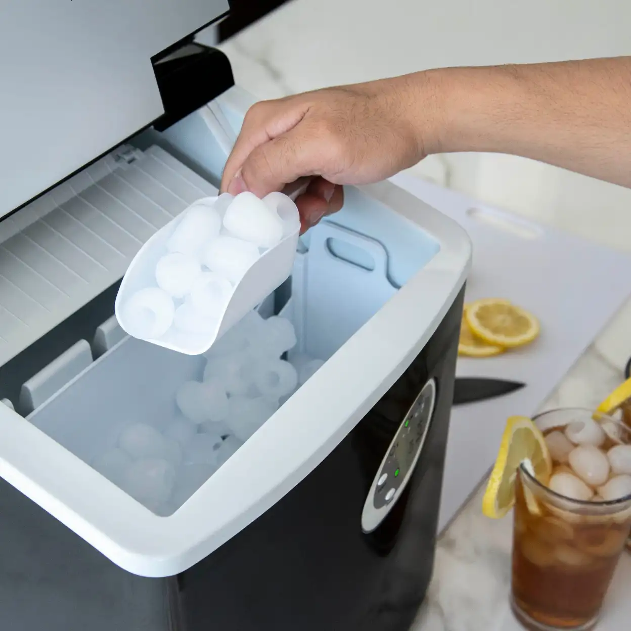 Newair Countertop Ice Maker, 28 lbs. of Ice a Day, 3 Ice Sizes, BPA-Free Parts