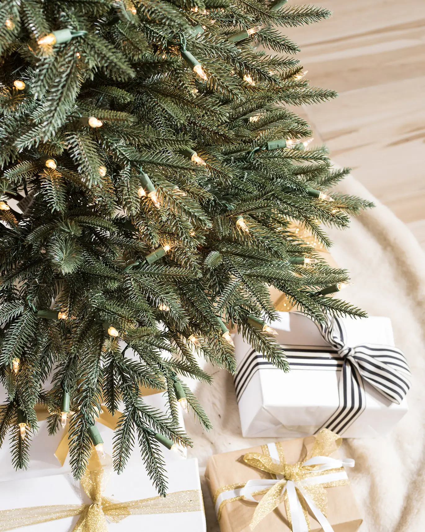 Broadway Fiber Optics Tree