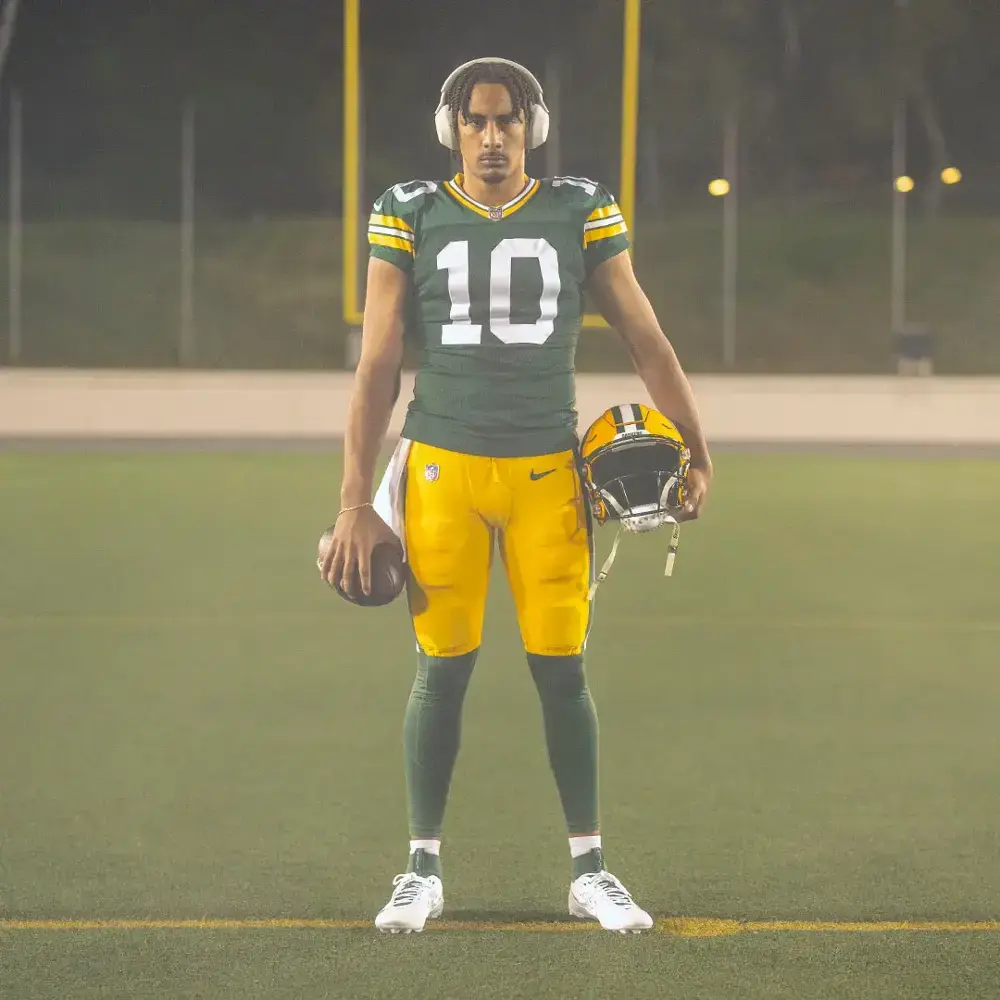 Sony - WH-1000XM5 Wireless Noise-Canceling Over-the-Ear Headphones