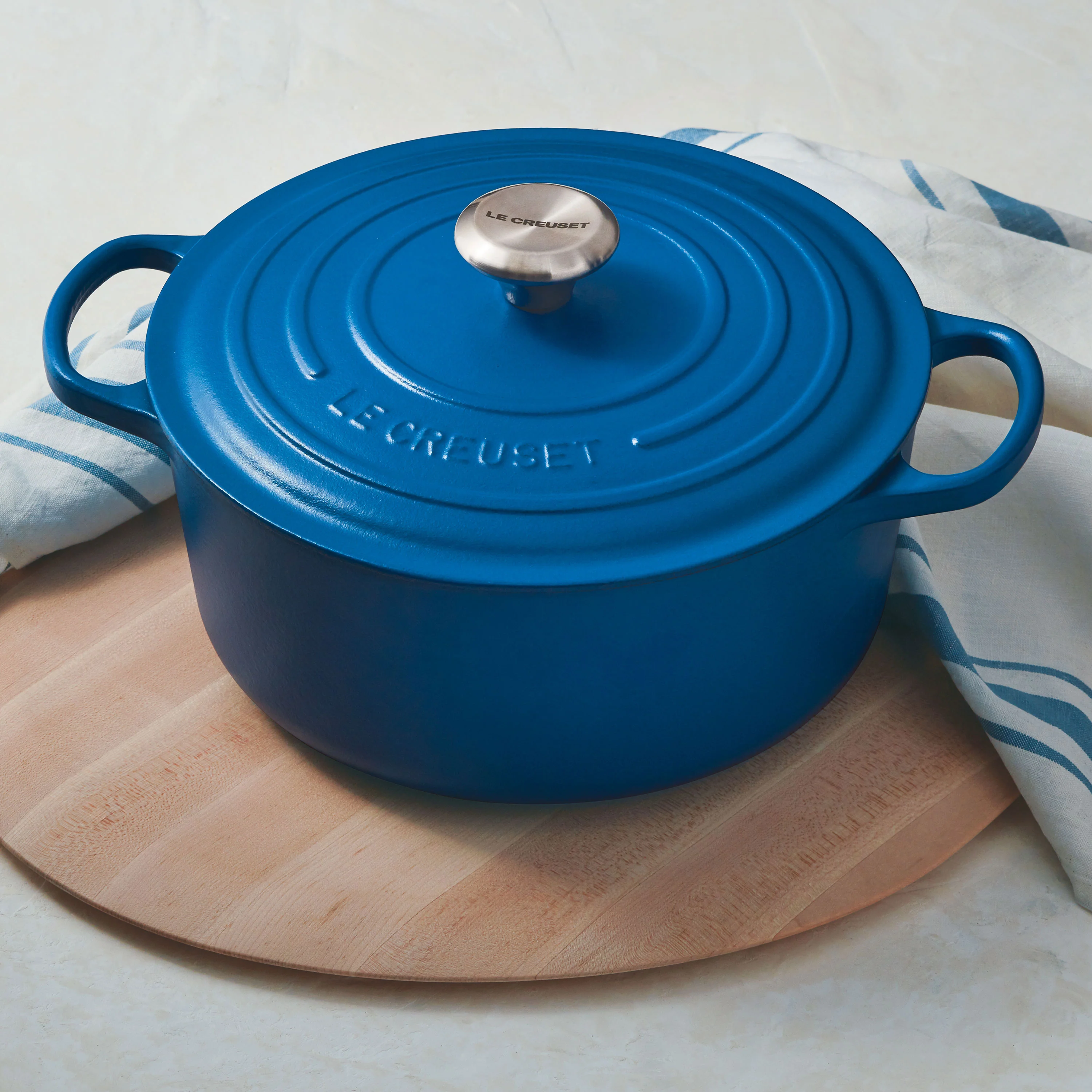Le Creuset Signature Cast Iron 20 Piece Marseille Cookware Set
