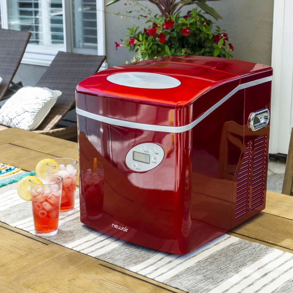 Newair Countertop Ice Maker, 50 lbs. of Ice a Day, 3 Ice Sizes and Easy to Clean BPA-Free Parts
